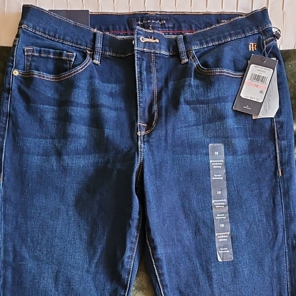 Tommy Hilfiger Women's Navy Skinny Jeans